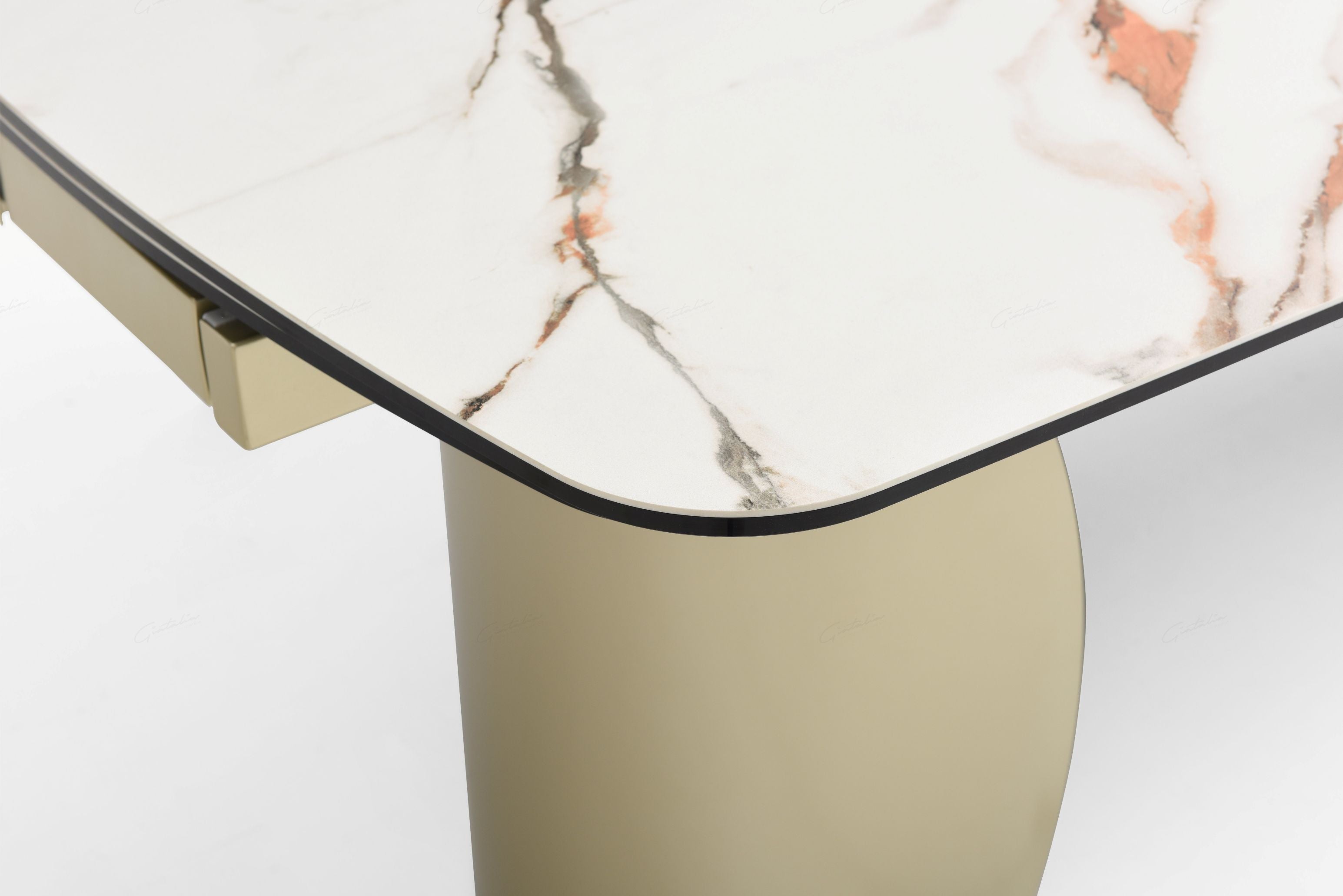 Majestic White Marble-Look Ceramic Extendable Dining Table – Champagne Gold Base